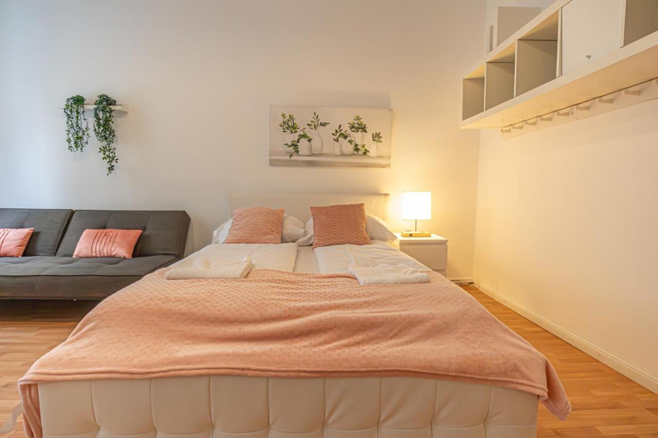 Cozy Center Retreat 2br Apt. Homelike Comfort Apartment Vienna